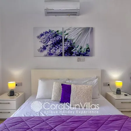 Willa Impressive Exclusive Sea Caves Walk To Taverns Sleeps 11 Ref 507 *